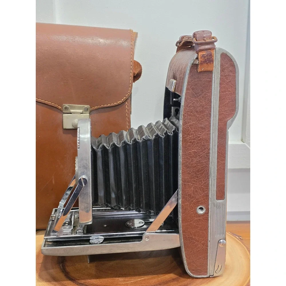 Vintage Polaroid Land Camera 40-50s Model 95 Folding Bellows with Leather Case